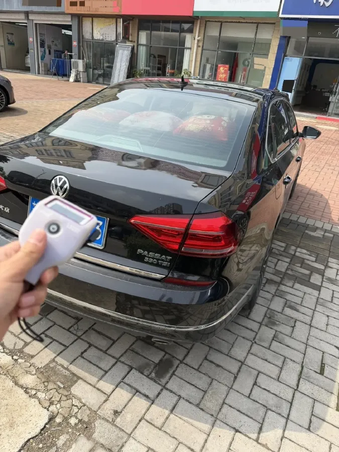 2017 Volkswagen Passat 1.8T 180HP L4 7DCT,autocango,china used car exporter,china ev exporter,chinese used car exporter,chinese used ev exporter