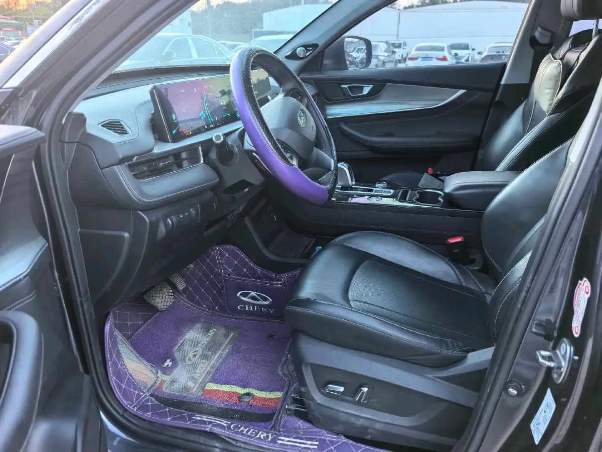 2022 Chery Tiggo 8 Plus 1.6T 197HP L4 7DCT,autocango,china used car exporter,china ev exporter,chinese used car exporter,chinese used ev exporter