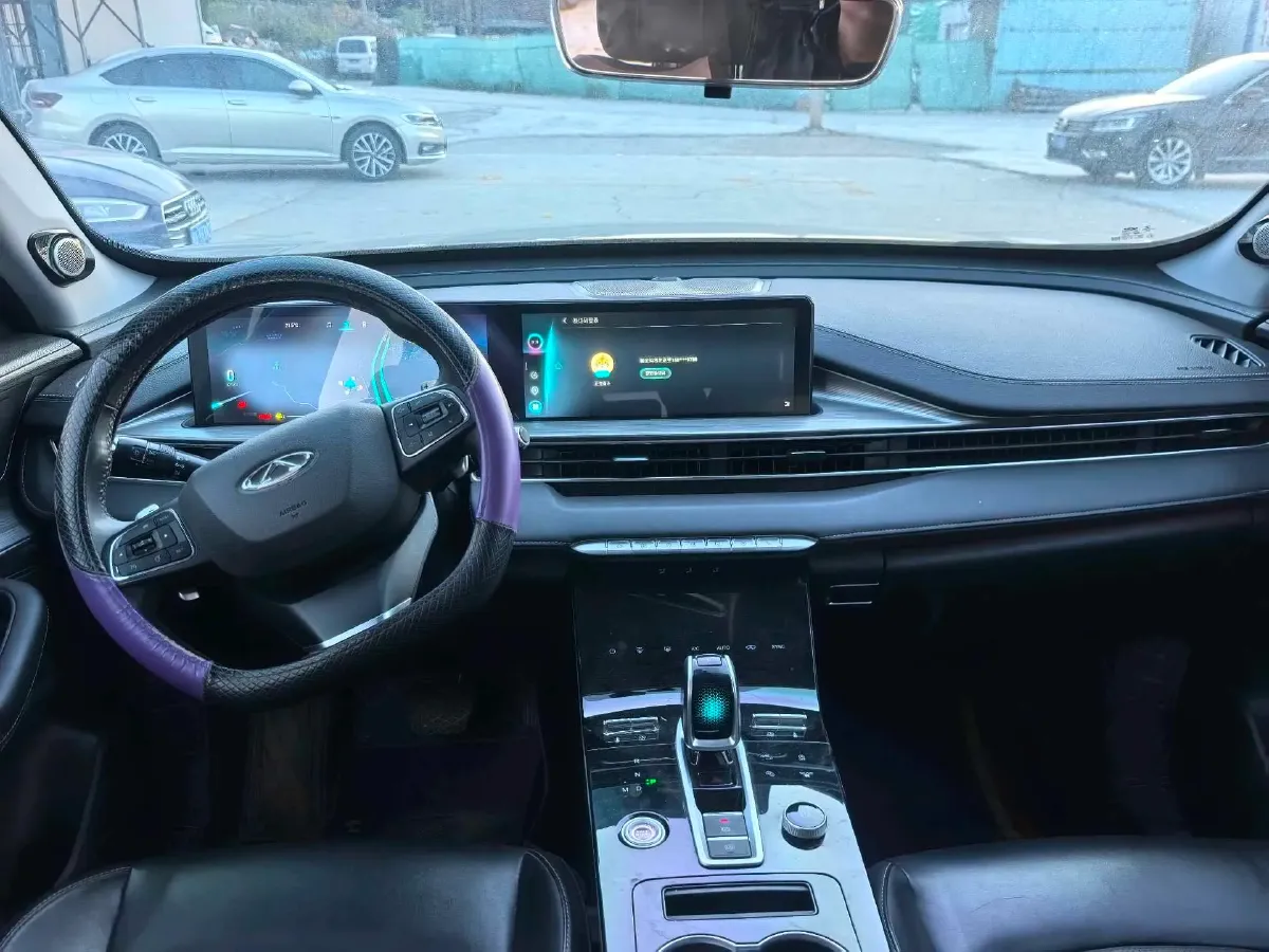 2022 Chery Tiggo 8 Plus 1.6T 197HP L4 7DCT,autocango,china used car exporter,china ev exporter,chinese used car exporter,chinese used ev exporter