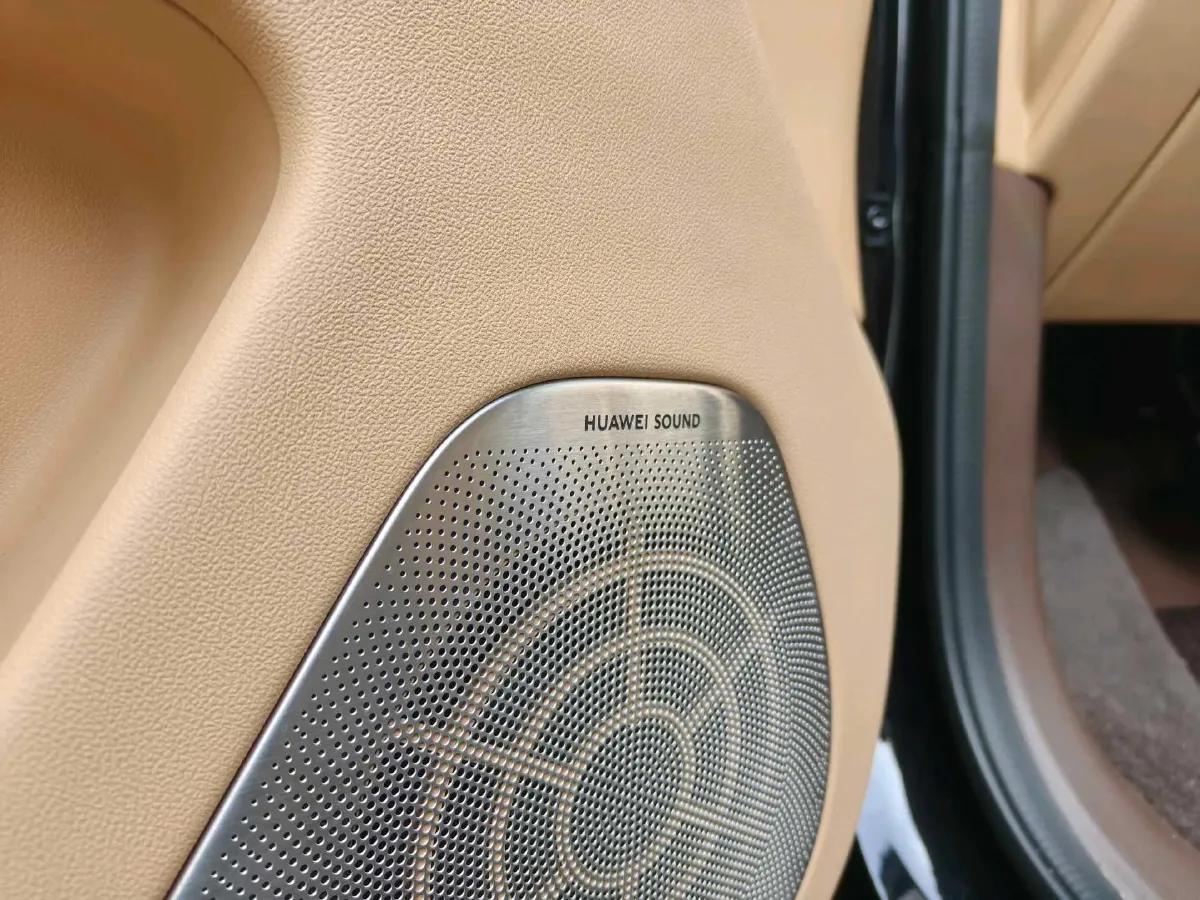 2024 AITO AITO M7 1.5T 152HP L4 REEV 38.5KWH,autocango,china used car exporter,china ev exporter,chinese used car exporter,chinese used ev exporter