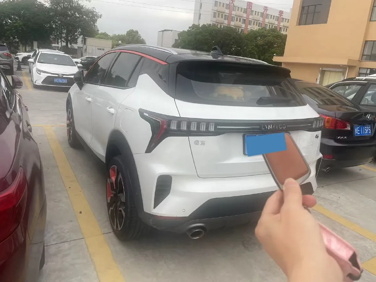 2020 LYNK&CO 06 1.5T 177HP L3 7DCT,autocango,china used car exporter,china ev exporter,chinese used car exporter,chinese used ev exporter