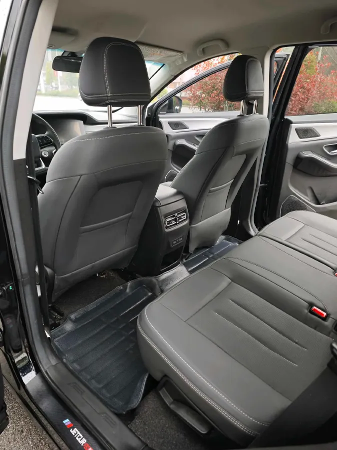 2021 Jetour X90 Plus 1.6T 197HP L4 7DCT,autocango,china used car exporter,china ev exporter,chinese used car exporter,chinese used ev exporter