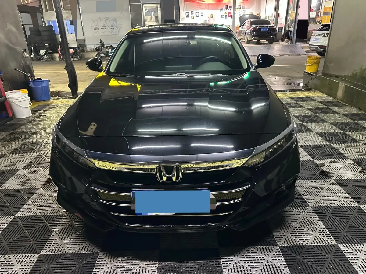 2022 Honda Accord 1.5T 194HP L4 CVT,autocango,china used car exporter,china ev exporter,chinese used car exporter,chinese used ev exporter