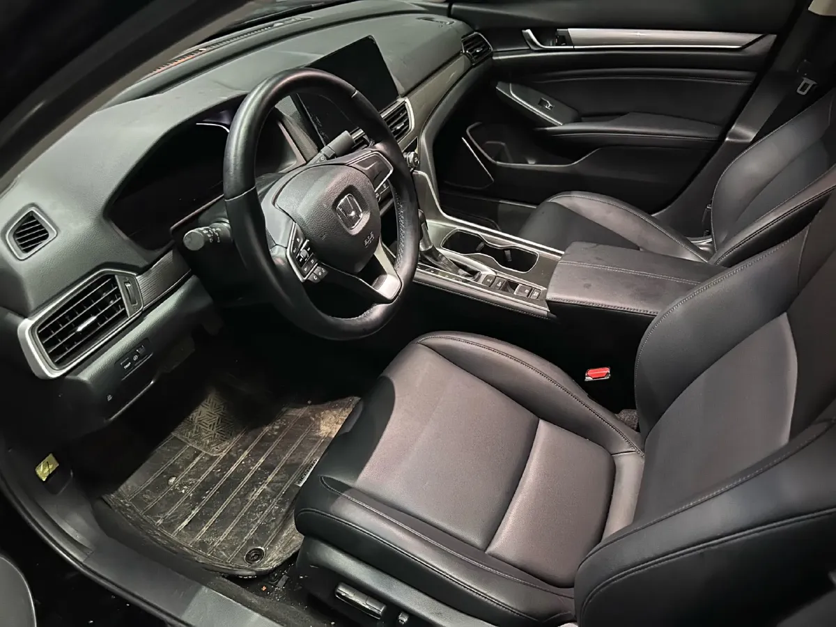 2022 Honda Accord 1.5T 194HP L4 CVT,autocango,china used car exporter,china ev exporter,chinese used car exporter,chinese used ev exporter