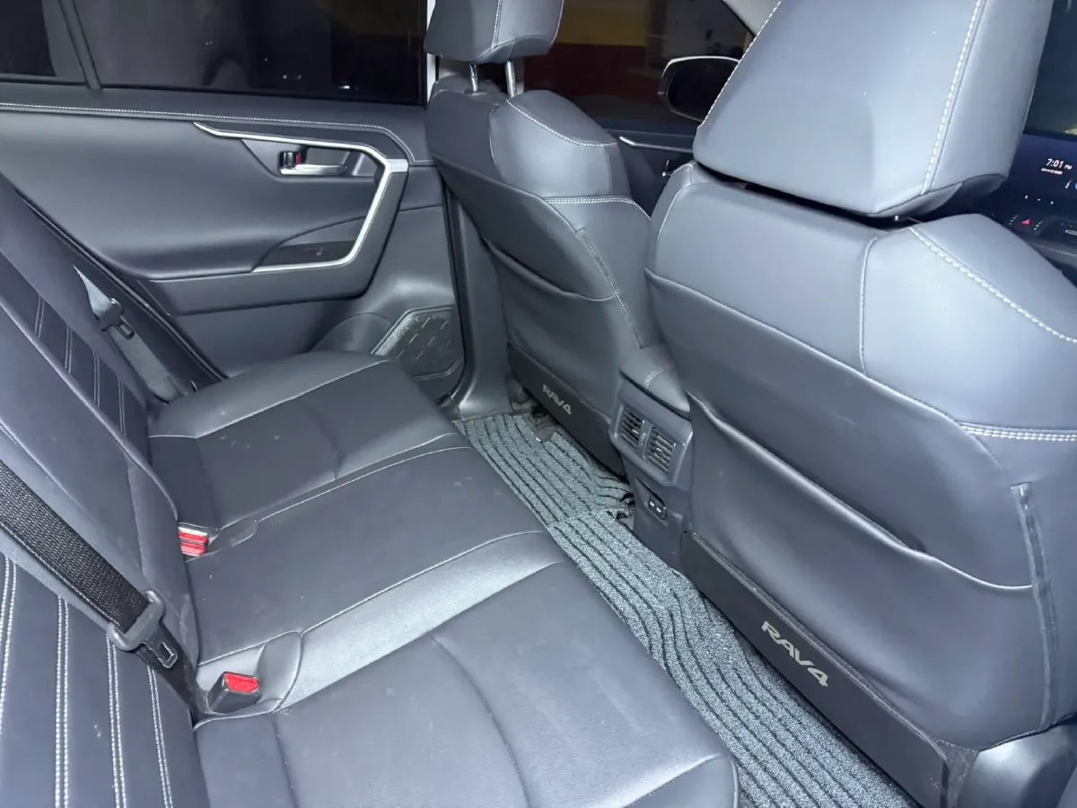 2023 Toyota RAV4 2.0L 171HP L4 CVT,autocango,china used car exporter,china ev exporter,chinese used car exporter,chinese used ev exporter