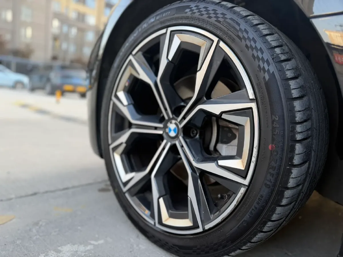 2022 Infiniti QX50 2.0T 261HP L4 CVT,autocango,china used car exporter,china ev exporter,chinese used car exporter,chinese used ev exporter