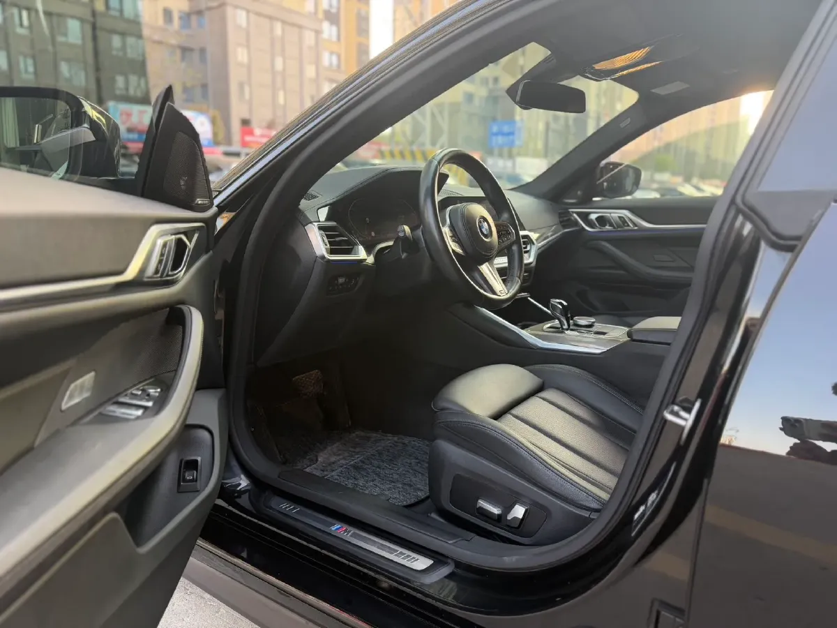 2022 Infiniti QX50 2.0T 261HP L4 CVT,autocango,china used car exporter,china ev exporter,chinese used car exporter,chinese used ev exporter