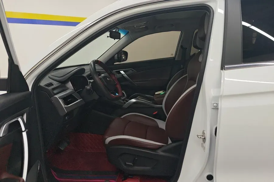 2022 Geely Azkarra 1.8T 184HP L4 7DCT,autocango,china used car exporter,china ev exporter,chinese used car exporter,chinese used ev exporter