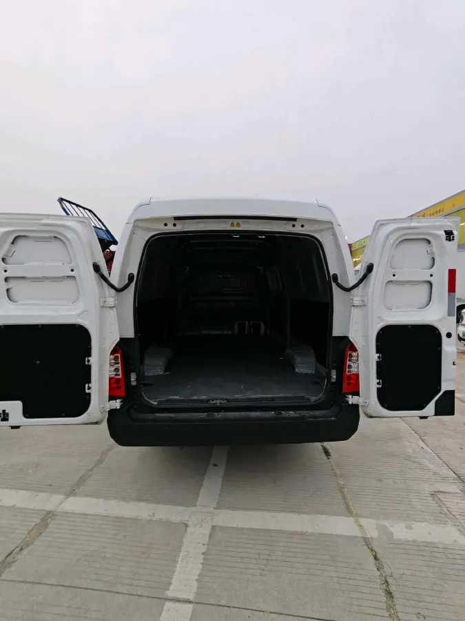 2024 GAC Trumpchi Empow 1.5T 177HP L4 7DCT,autocango,china used car exporter,china ev exporter,chinese used car exporter,chinese used ev exporter