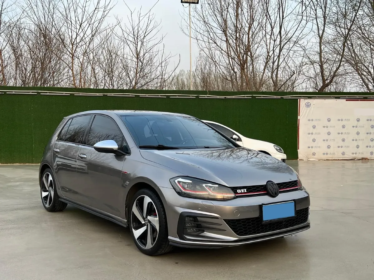 2019 Buick EnvisionPlus 2.0T 260HP L4 9AT,autocango,china used car exporter,china ev exporter,chinese used car exporter,chinese used ev exporter