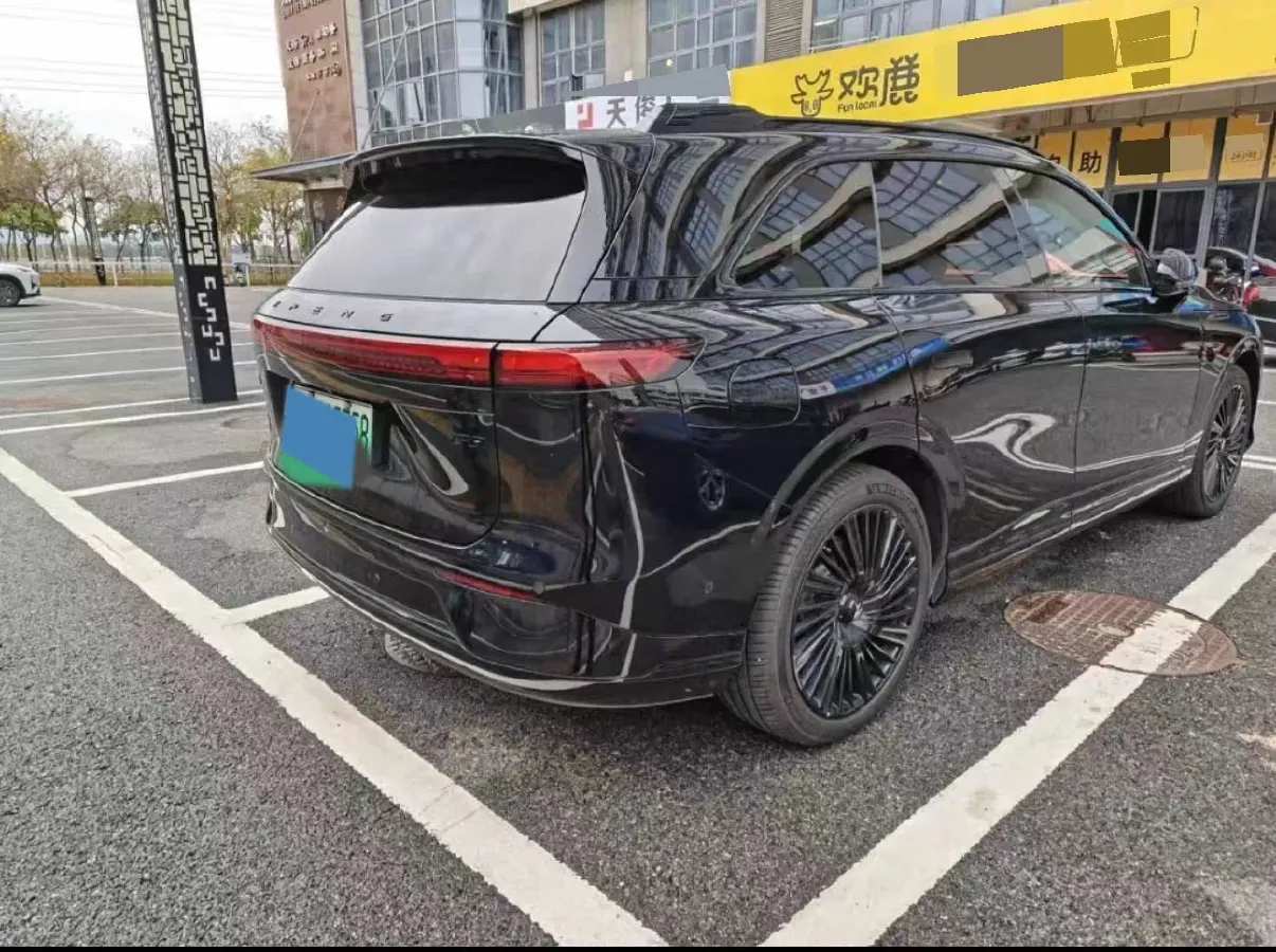 2025 Xpeng G9 BEV 79KWH,autocango,china used car exporter,china ev exporter,chinese used car exporter,chinese used ev exporter