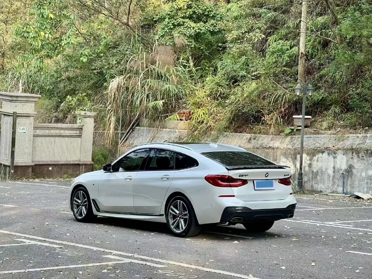 2020 BMW 6 Series GT 2.0T 258HP L4 8AT,autocango,china used car exporter,china ev exporter,chinese used car exporter,chinese used ev exporter