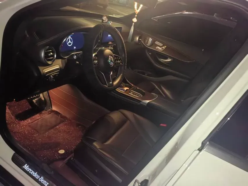 2021 Mercedes-Benz GLC Class 2.0T 258HP L4 9AT,autocango,china used car exporter,china ev exporter,chinese used car exporter,chinese used ev exporter