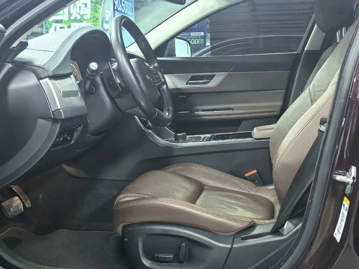 2018 Mercedes-Benz E Class 2.0T 184HP L4 9AT,autocango,china used car exporter,china ev exporter,chinese used car exporter,chinese used ev exporter