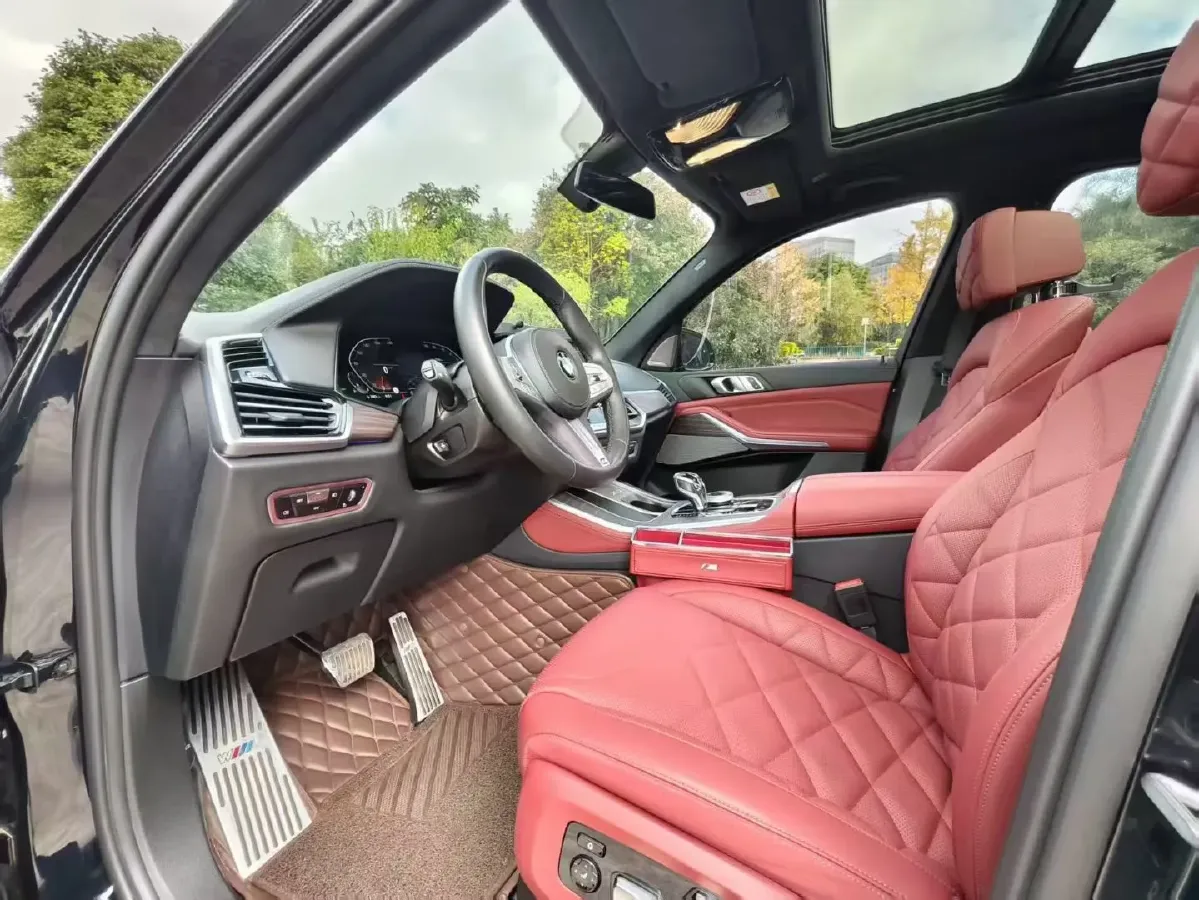 2022 BMW X5 3.0T 333HP L6 8AT,autocango,china used car exporter,china ev exporter,chinese used car exporter,chinese used ev exporter