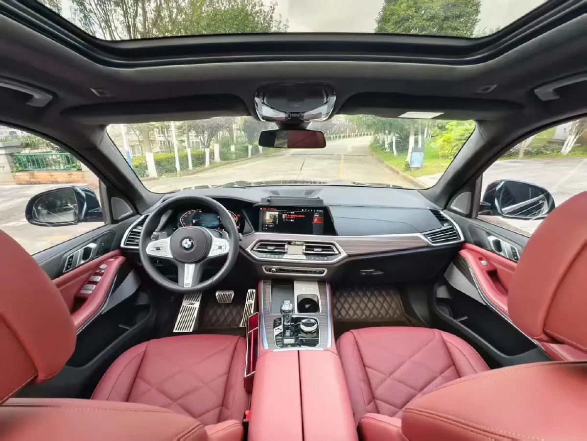 2022 BMW X5 3.0T 333HP L6 8AT,autocango,china used car exporter,china ev exporter,chinese used car exporter,chinese used ev exporter