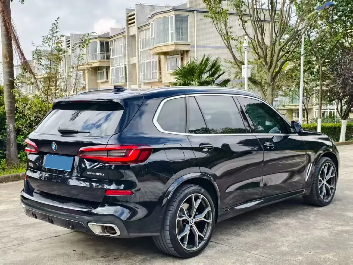 2022 BMW X5 3.0T 333HP L6 8AT,autocango,china used car exporter,china ev exporter,chinese used car exporter,chinese used ev exporter