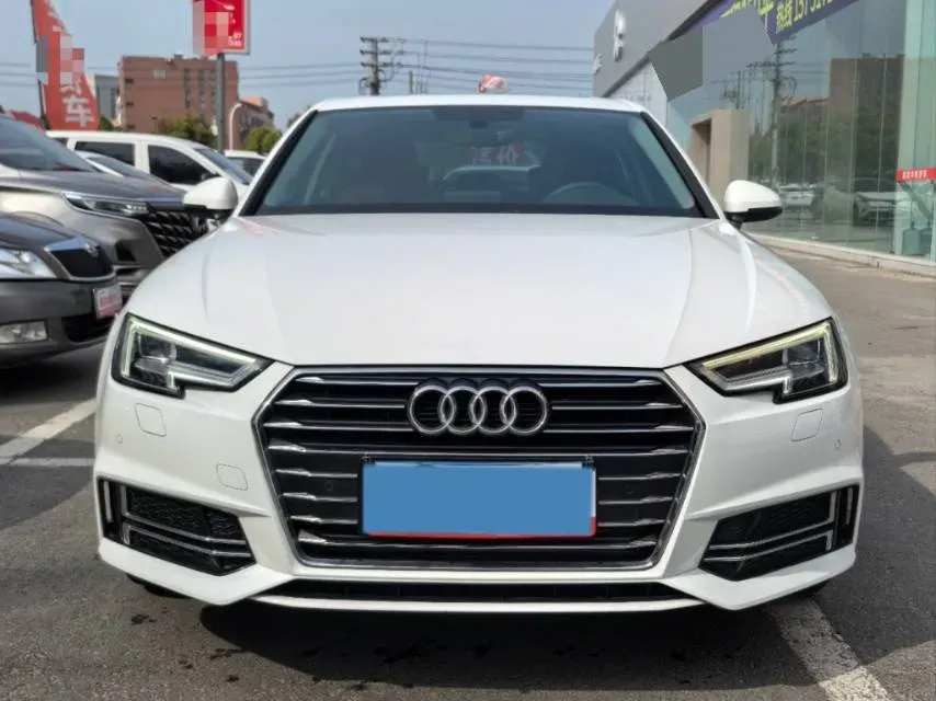 2019 Audi A4L 2.0T 190HP L4 7DCT,autocango,china used car exporter,china ev exporter,chinese used car exporter,chinese used ev exporter