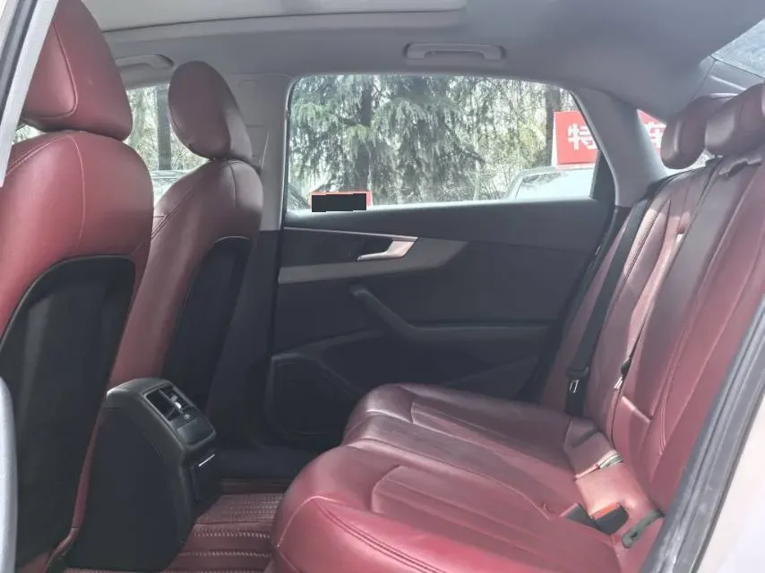 2019 Audi A4L 2.0T 190HP L4 7DCT,autocango,china used car exporter,china ev exporter,chinese used car exporter,chinese used ev exporter