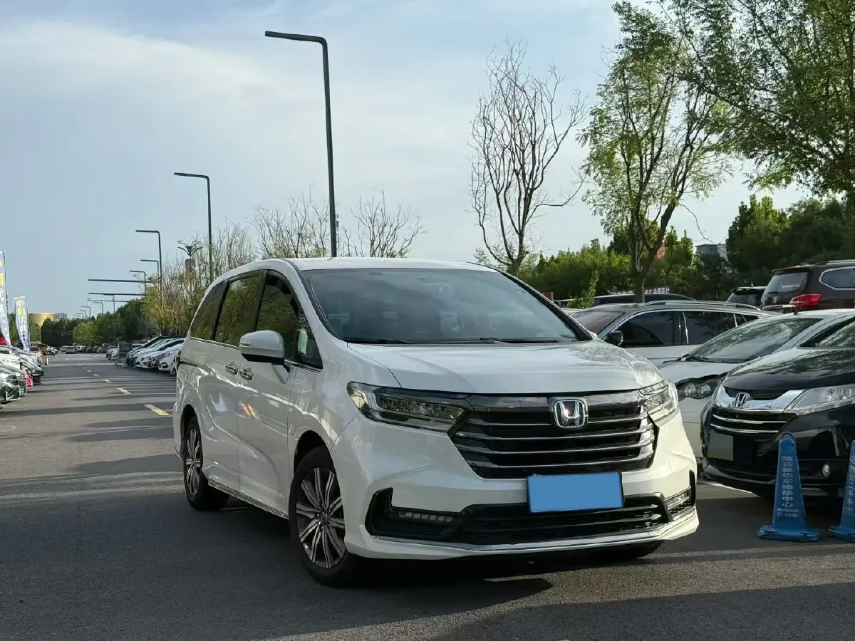 2024 Honda Odyssey 2.0L 146HP L4 E-CVT Hybrid,autocango,china used car exporter,china ev exporter,chinese used car exporter,chinese used ev exporter