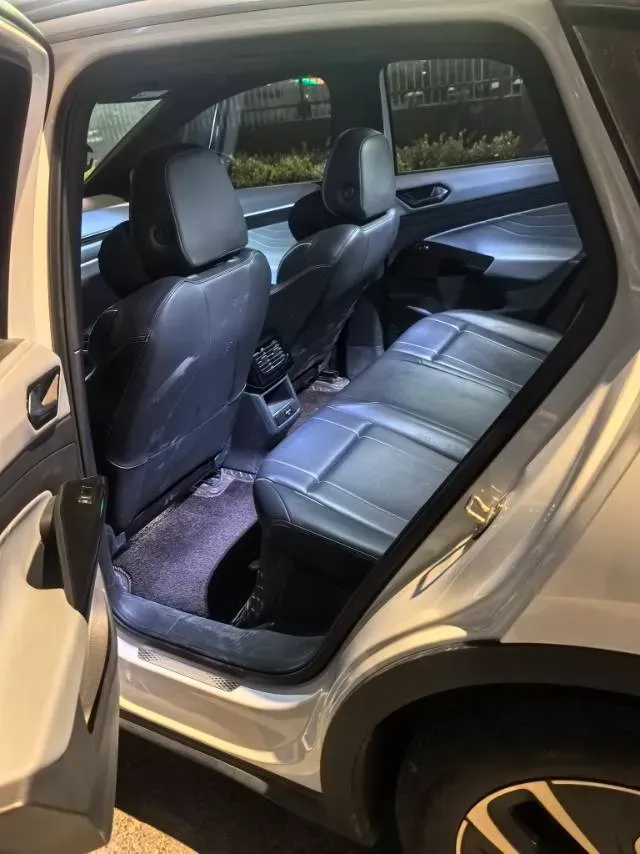 2022 Volkswagen ID.4 X BEV 57.3KWH,autocango,china used car exporter,china ev exporter,chinese used car exporter,chinese used ev exporter