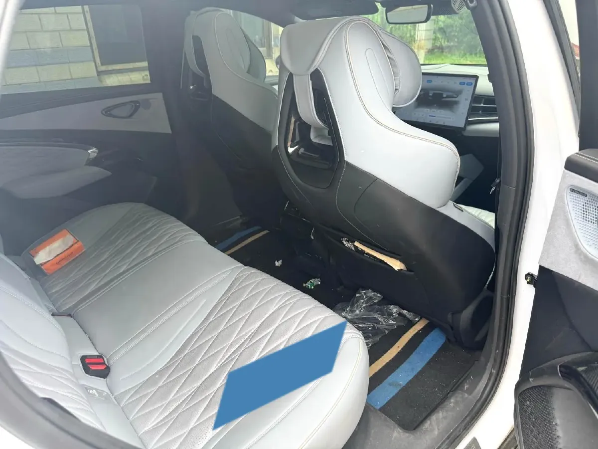 2022 AITO AITO M5 Range Extended 125HP REEV 40KWH,autocango,china used car exporter,china ev exporter,chinese used car exporter,chinese used ev exporter