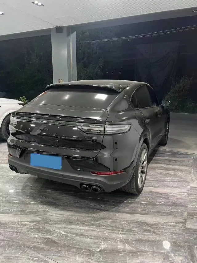 2022 Porsche Cayenne 3.0T 340HP V6 8AT,autocango,china used car exporter,china ev exporter,chinese used car exporter,chinese used ev exporter