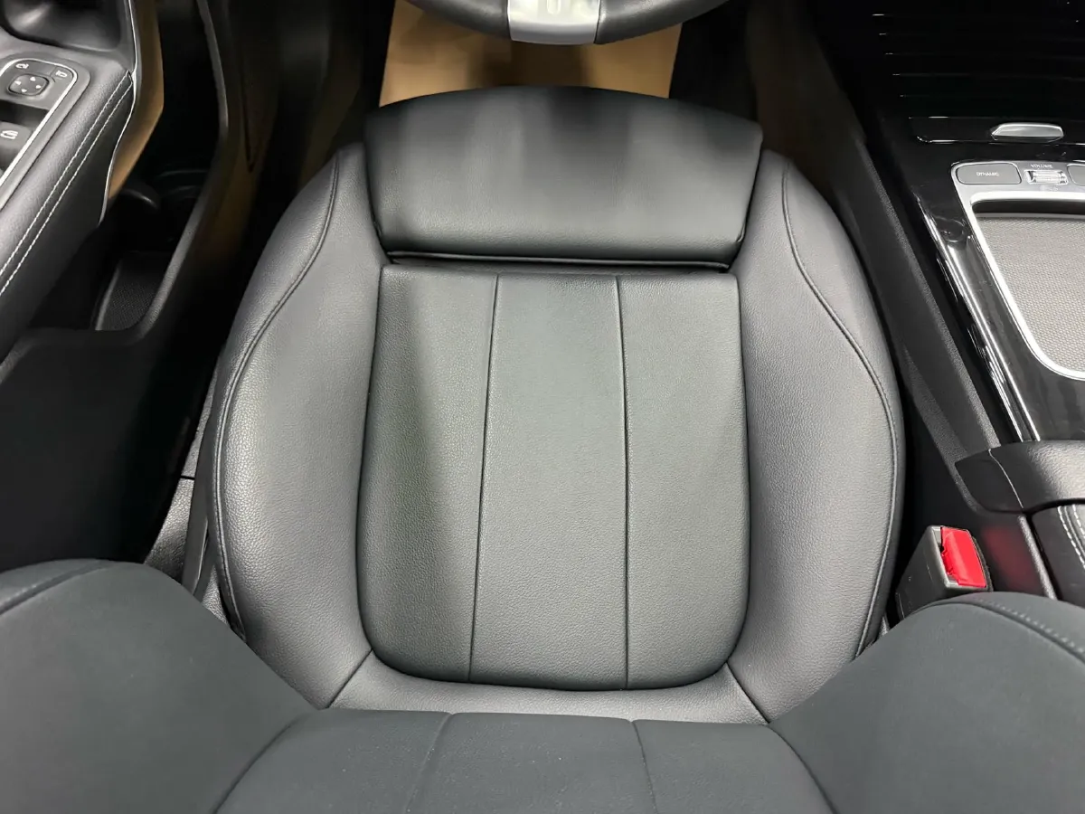 2023 Mercedes-Benz A Class 1.3T 136HP L4 7DCT,autocango,china used car exporter,china ev exporter,chinese used car exporter,chinese used ev exporter