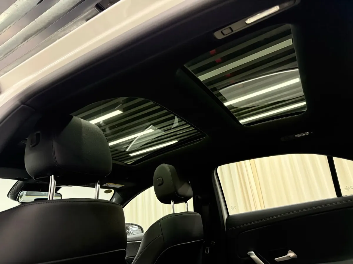 2023 Mercedes-Benz A Class 1.3T 136HP L4 7DCT,autocango,china used car exporter,china ev exporter,chinese used car exporter,chinese used ev exporter