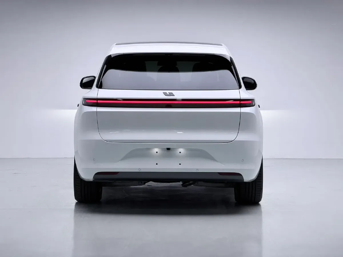 2024 Li L6 Range Extended 154HP L4 REEV 36.8KWH,autocango,china used car exporter,china ev exporter,chinese used car exporter,chinese used ev exporter