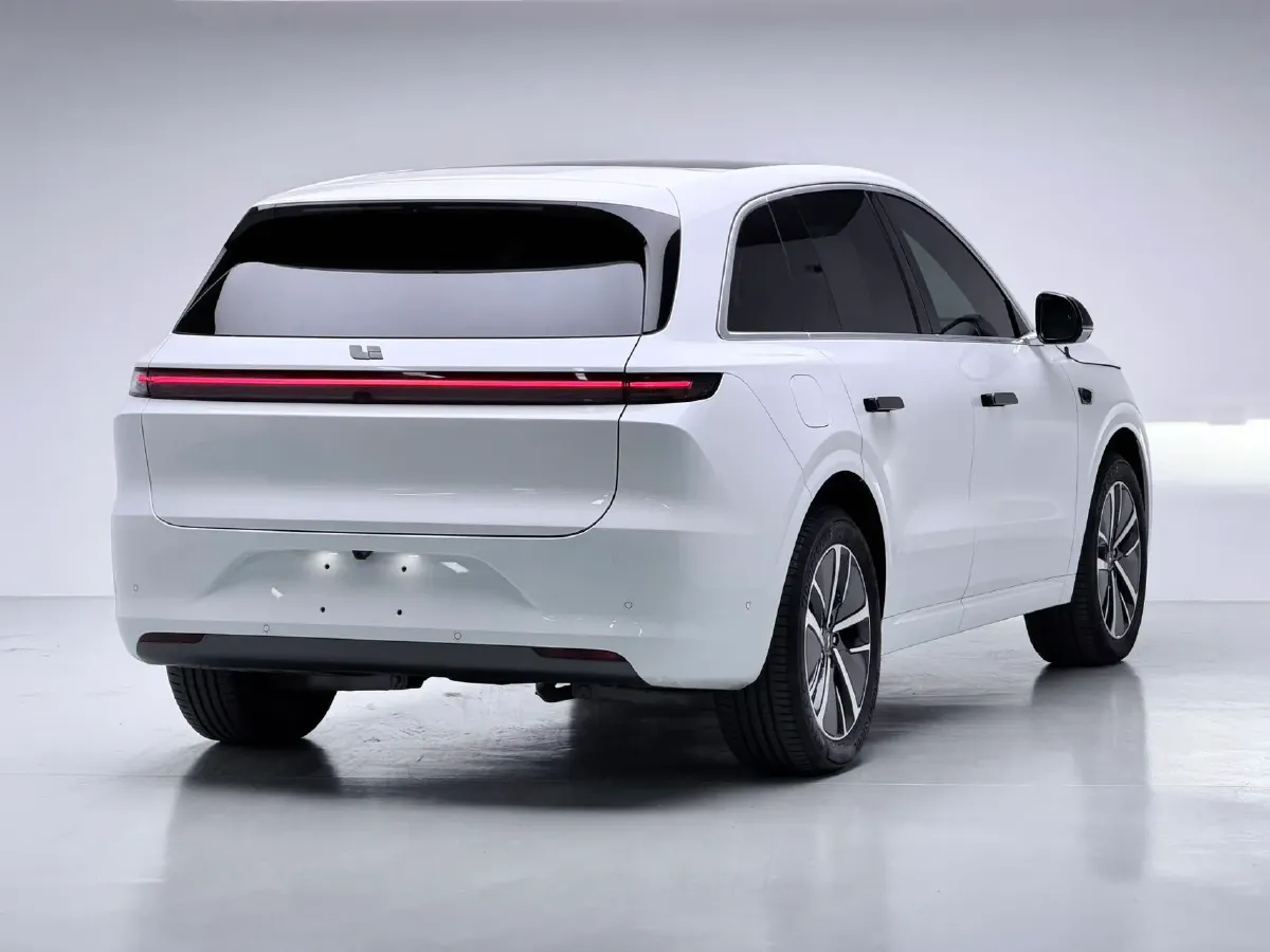 2024 Li L6 Range Extended 154HP L4 REEV 36.8KWH,autocango,china used car exporter,china ev exporter,chinese used car exporter,chinese used ev exporter