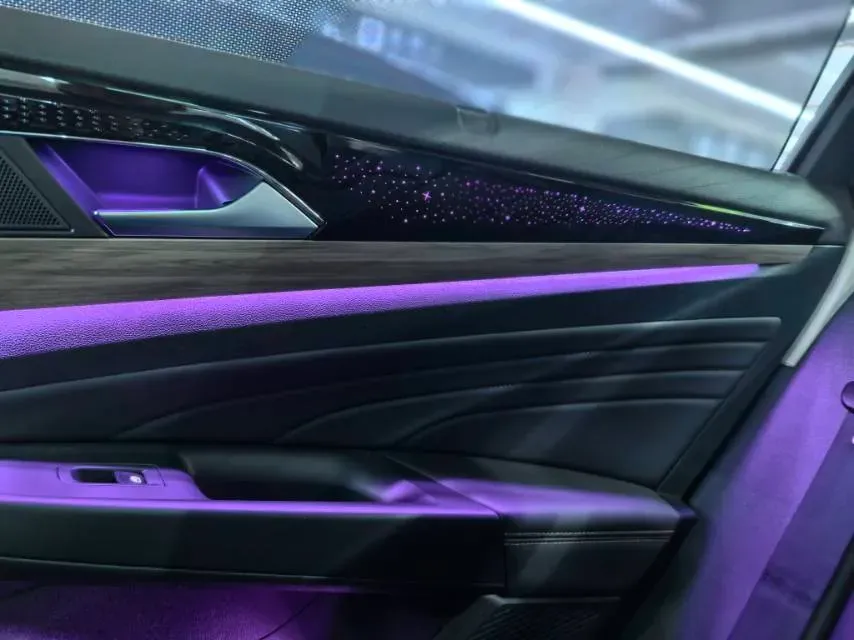 2019 Volkswagen Passat 2.0T 186HP L4 7DCT,autocango,china used car exporter,china ev exporter,chinese used car exporter,chinese used ev exporter