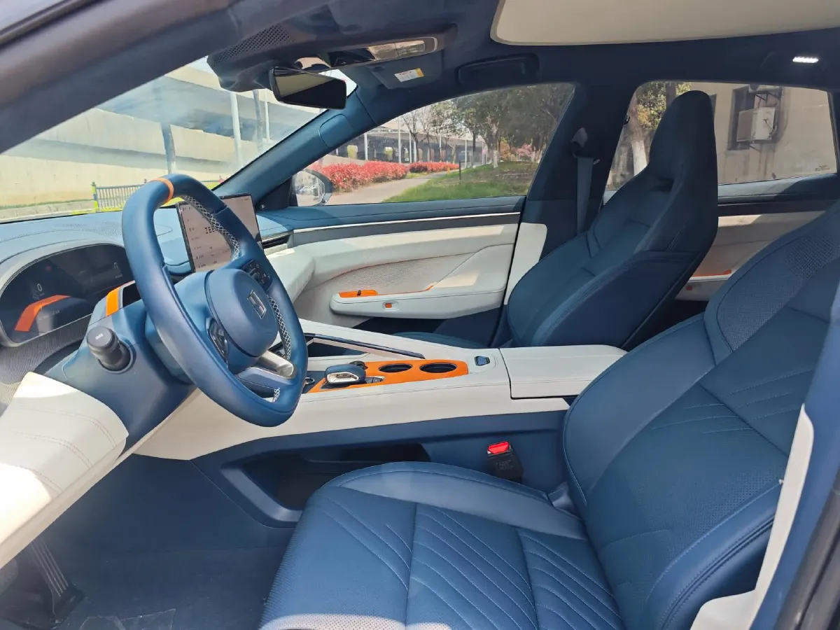 2024 Zeekr 001 BEV 100KWH,autocango,china used car exporter,china ev exporter,chinese used car exporter,chinese used ev exporter