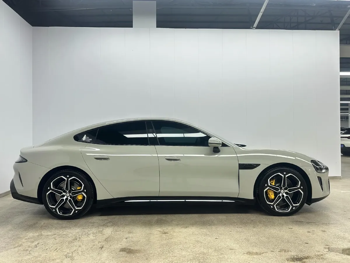 2024 MI SU7 BEV 73.6KWH,autocango,china used car exporter,china ev exporter,chinese used car exporter,chinese used ev exporter