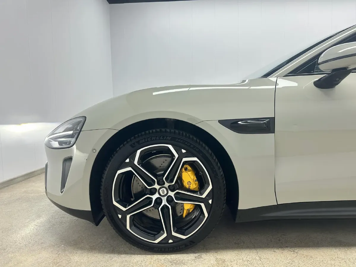 2024 MI SU7 BEV 73.6KWH,autocango,china used car exporter,china ev exporter,chinese used car exporter,chinese used ev exporter