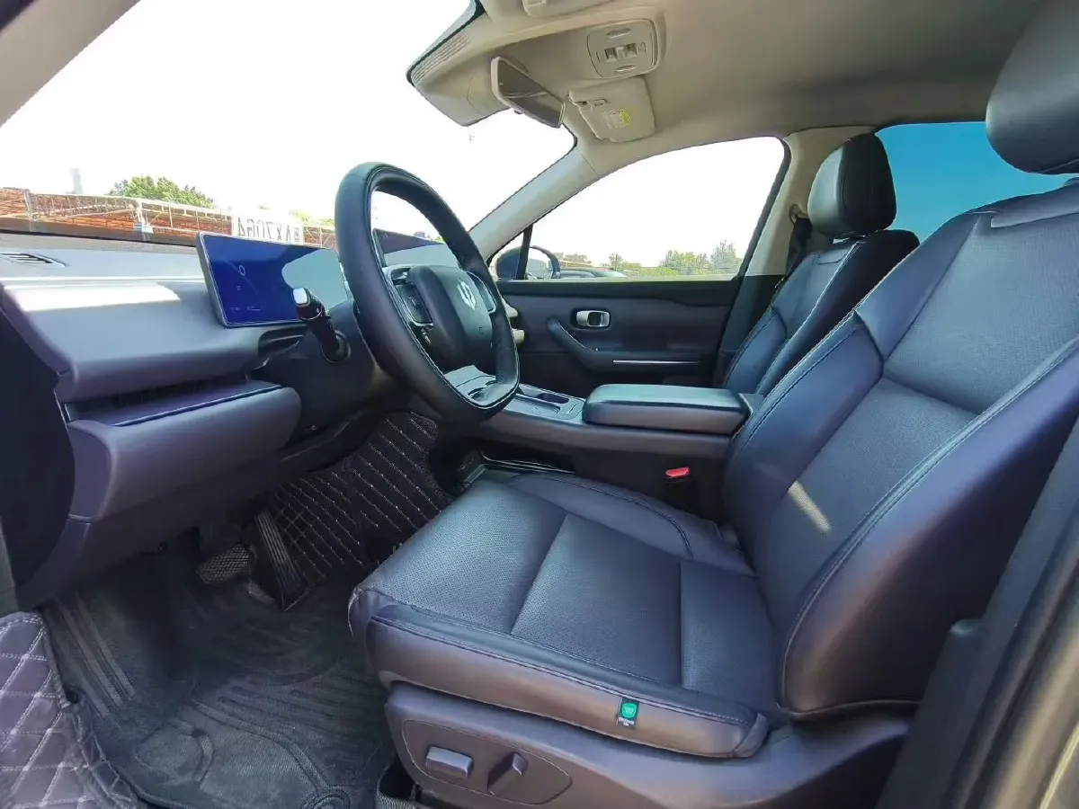 2024 Leapmotor C10 BEV 69.9KWH,autocango,china used car exporter,china ev exporter,chinese used car exporter,chinese used ev exporter