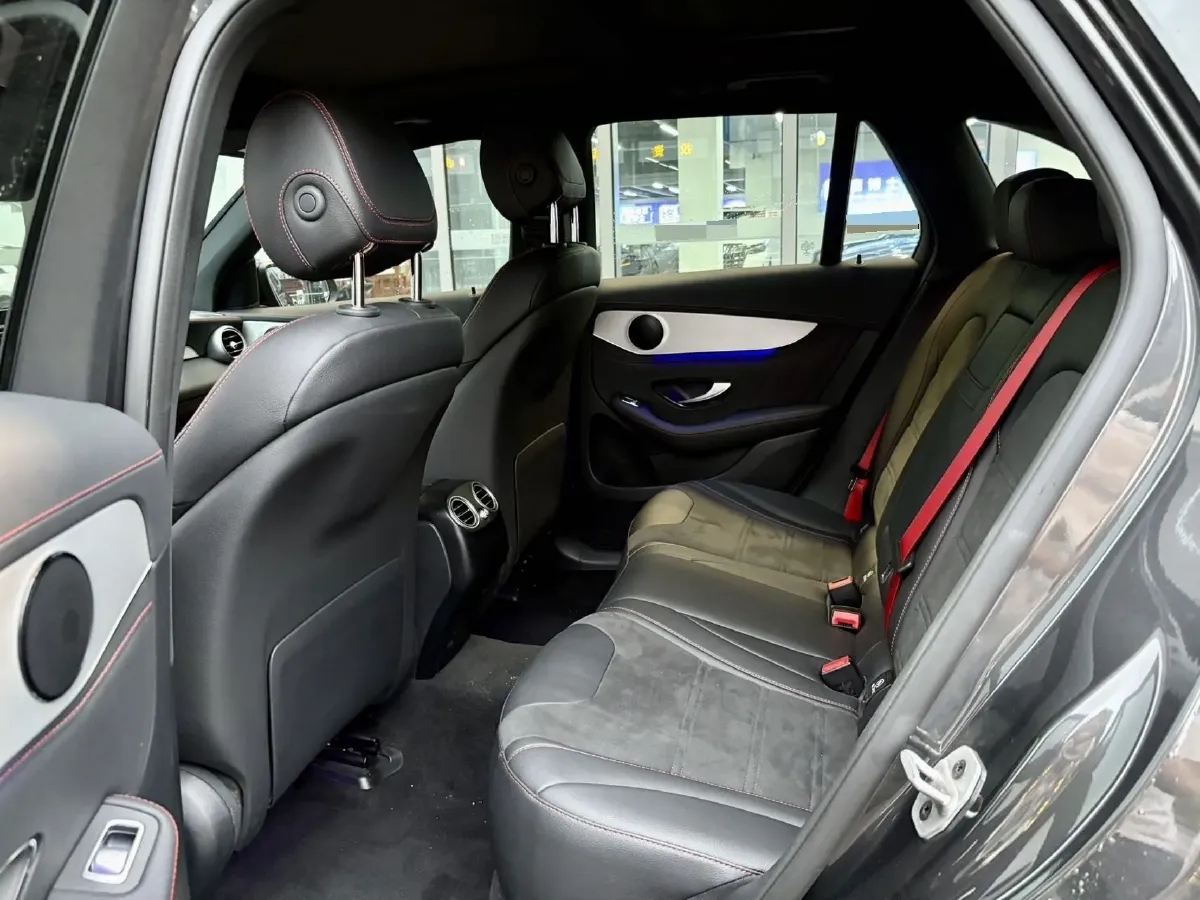 2022 Mercedes-Benz GLC AMG 3.0T 390HP V6 9AT,autocango,china used car exporter,china ev exporter,chinese used car exporter,chinese used ev exporter