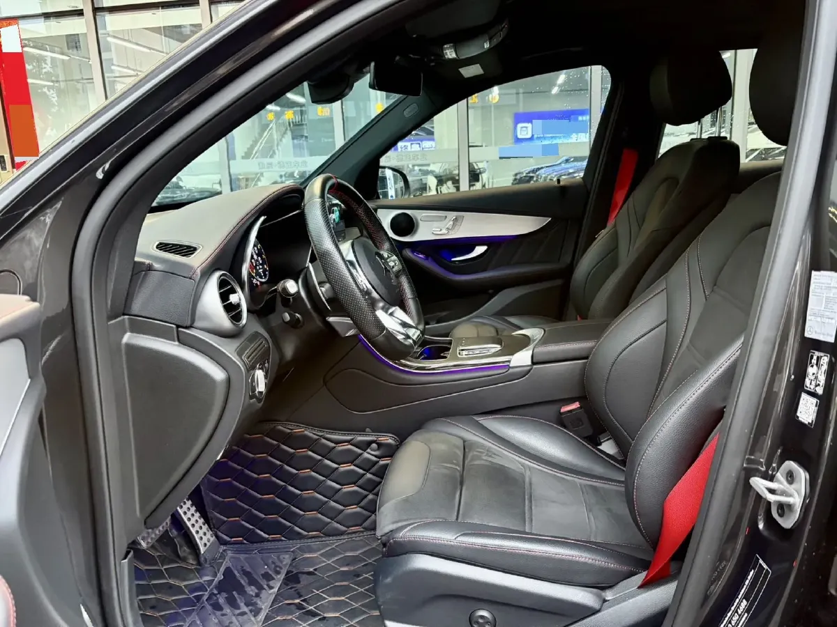 2022 Mercedes-Benz GLC AMG 3.0T 390HP V6 9AT,autocango,china used car exporter,china ev exporter,chinese used car exporter,chinese used ev exporter