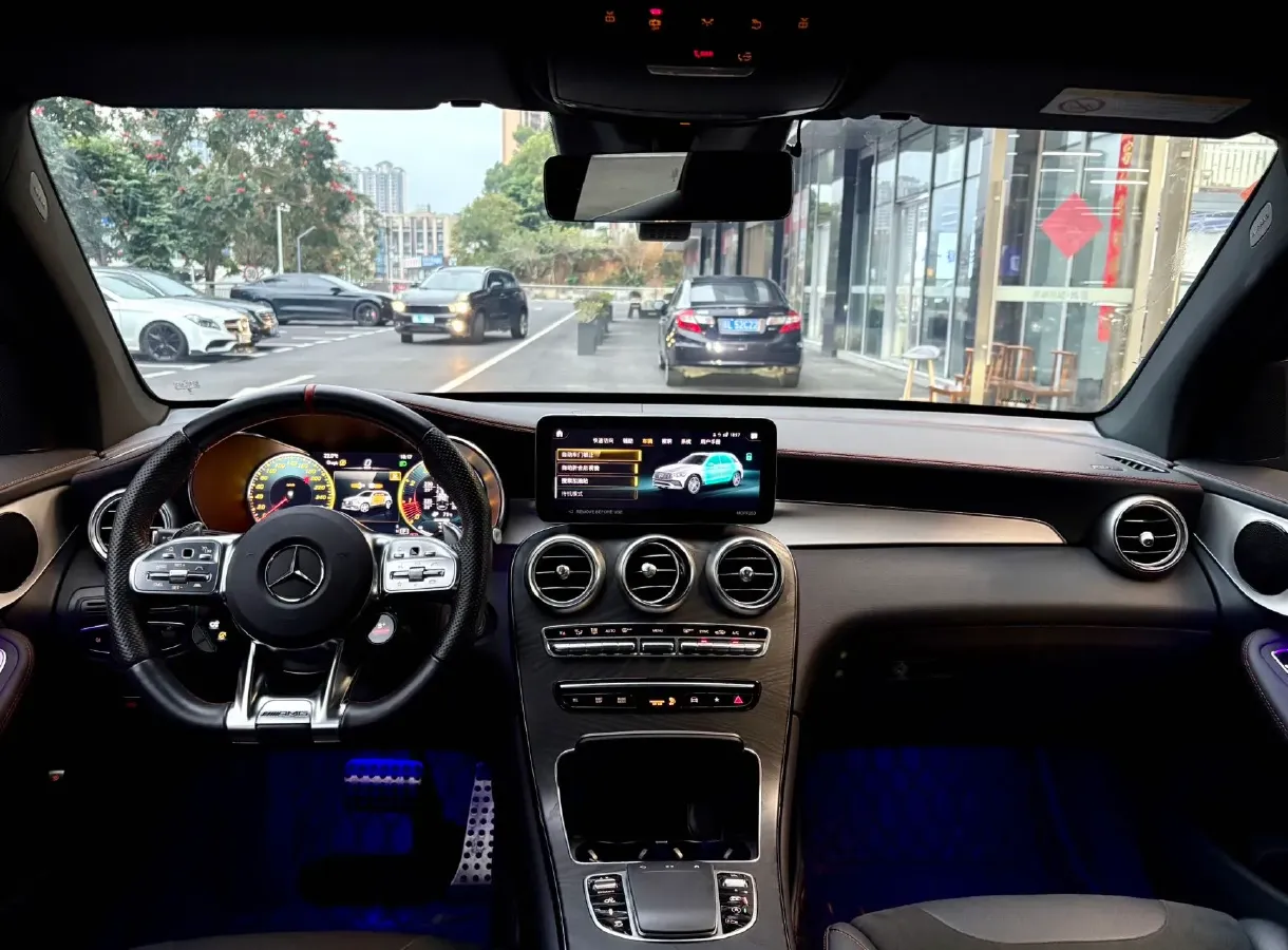 2022 Mercedes-Benz GLC AMG 3.0T 390HP V6 9AT,autocango,china used car exporter,china ev exporter,chinese used car exporter,chinese used ev exporter