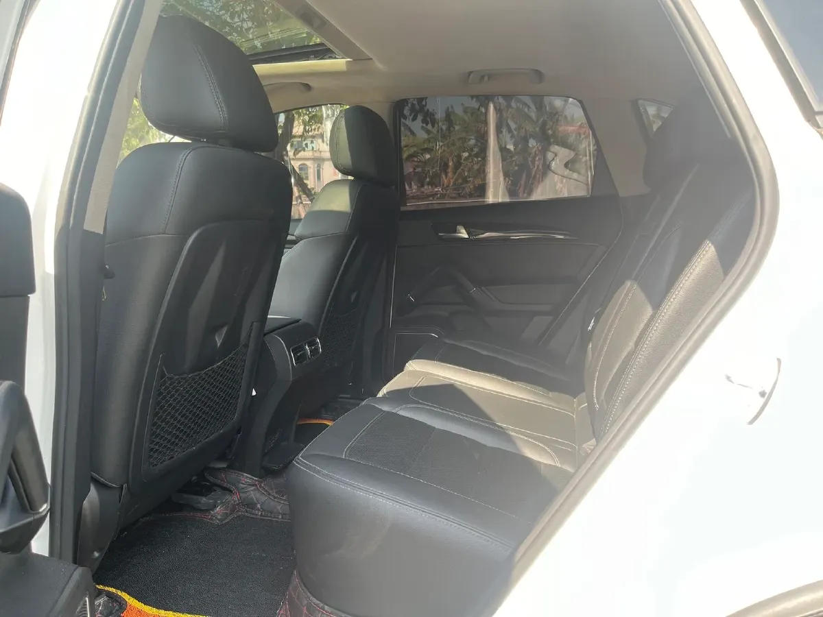 2017 ChangAn Raeton 1.5T 170HP L4 6AT,autocango,china used car exporter,china ev exporter,chinese used car exporter,chinese used ev exporter