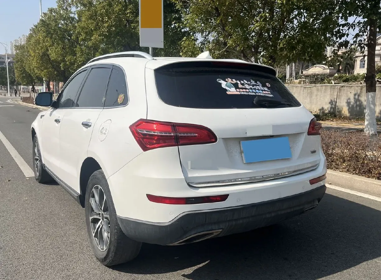 2017 ChangAn Raeton 1.5T 170HP L4 6AT,autocango,china used car exporter,china ev exporter,chinese used car exporter,chinese used ev exporter