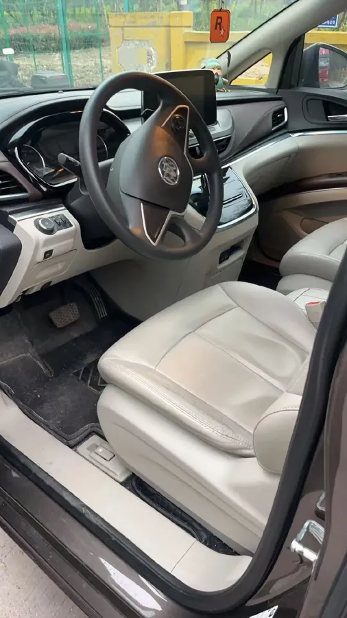2022 Buick GL8 2.0T 237HP L4 9AT,autocango,china used car exporter,china ev exporter,chinese used car exporter,chinese used ev exporter