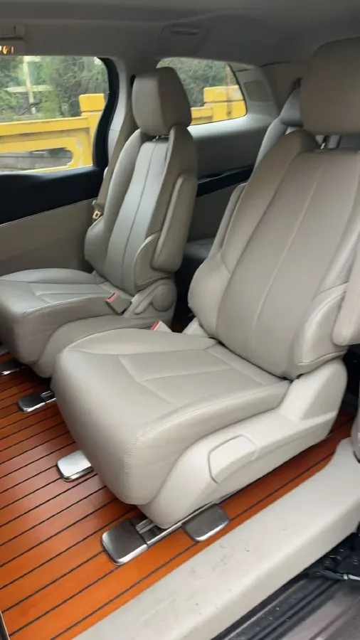 2022 Buick GL8 2.0T 237HP L4 9AT,autocango,china used car exporter,china ev exporter,chinese used car exporter,chinese used ev exporter