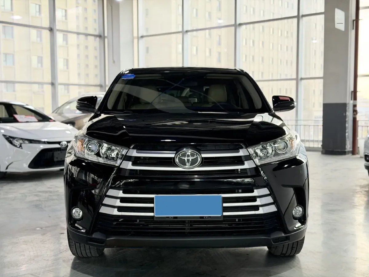 2019 Mazda CX-8 2.5L 192HP L4 6AT,autocango,china used car exporter,china ev exporter,chinese used car exporter,chinese used ev exporter