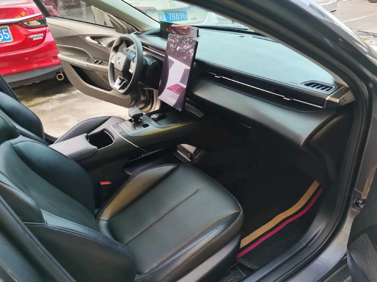 2025 ChangAn Eado 1.5T 192HP L4 7DCT,autocango,china used car exporter,china ev exporter,chinese used car exporter,chinese used ev exporter