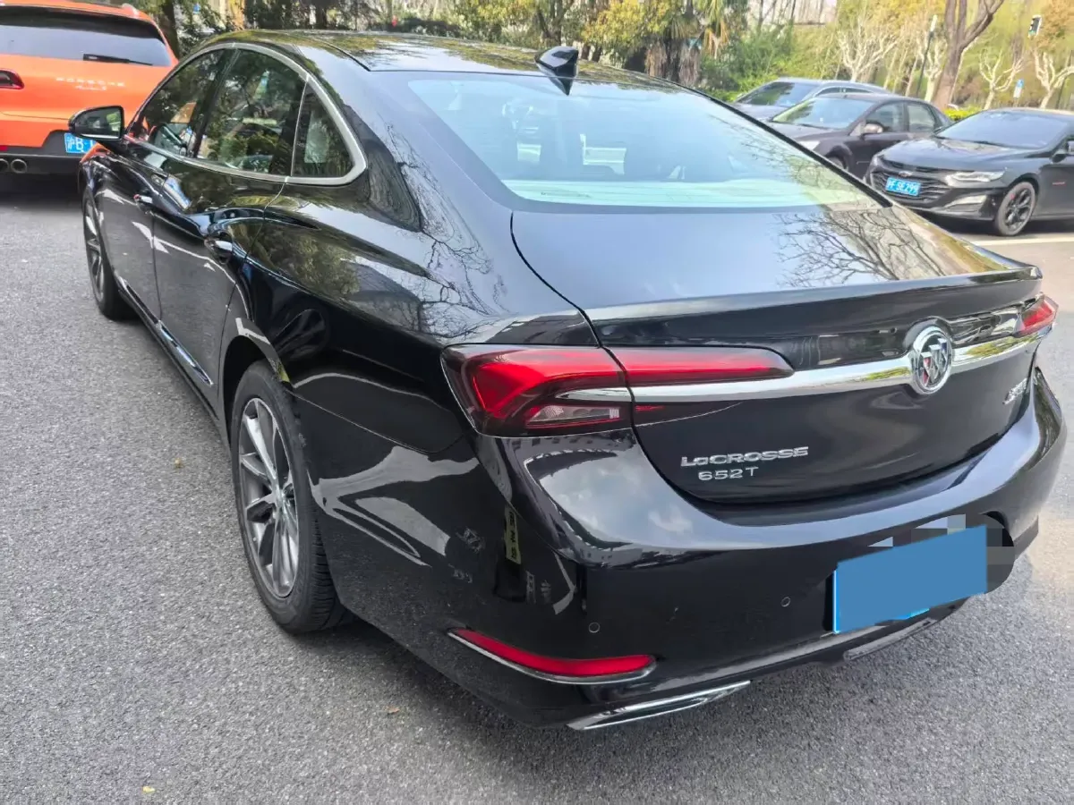 2022 Buick Larcosse 2.0T 237HP L4 9AT,autocango,china used car exporter,china ev exporter,chinese used car exporter,chinese used ev exporter