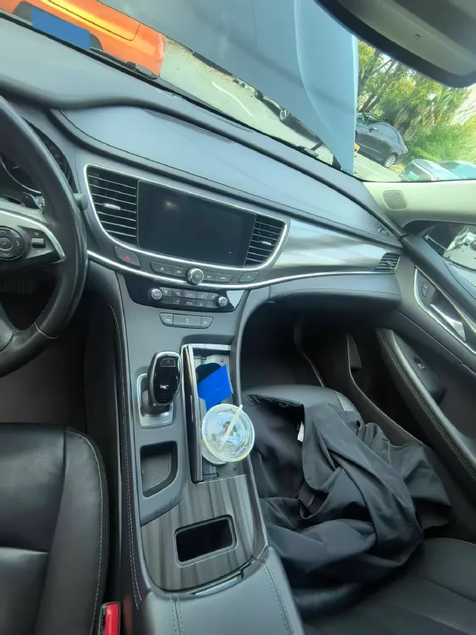 2022 Buick Larcosse 2.0T 237HP L4 9AT,autocango,china used car exporter,china ev exporter,chinese used car exporter,chinese used ev exporter