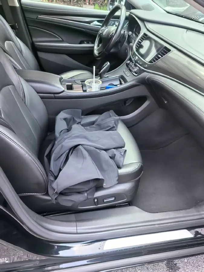 2022 Buick Larcosse 2.0T 237HP L4 9AT,autocango,china used car exporter,china ev exporter,chinese used car exporter,chinese used ev exporter