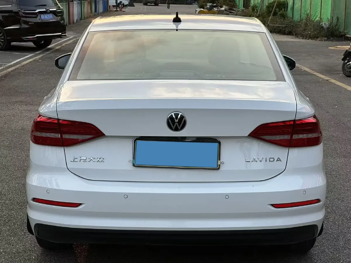 2021 Volkswagen Lavida 1.5L 113HP L4 6AT,autocango,china used car exporter,china ev exporter,chinese used car exporter,chinese used ev exporter