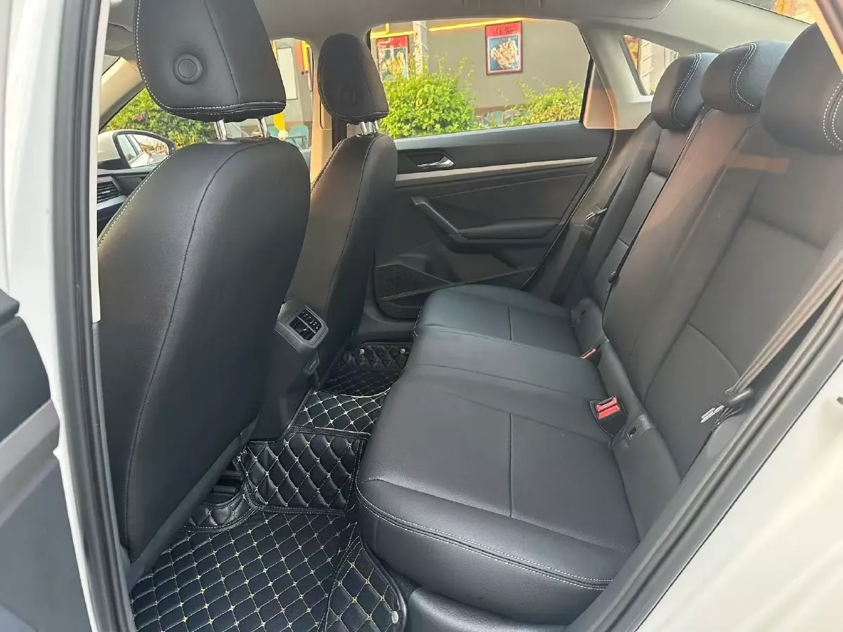 2021 Volkswagen Lavida 1.5L 113HP L4 6AT,autocango,china used car exporter,china ev exporter,chinese used car exporter,chinese used ev exporter